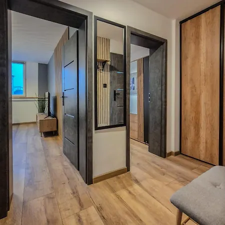 아파트 Espresso Corner 옐레니아구라