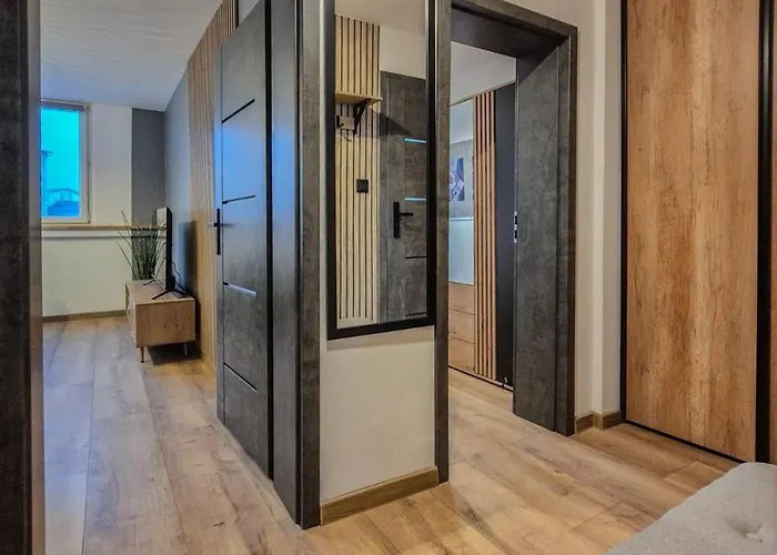 아파트 Espresso Corner 옐레니아구라